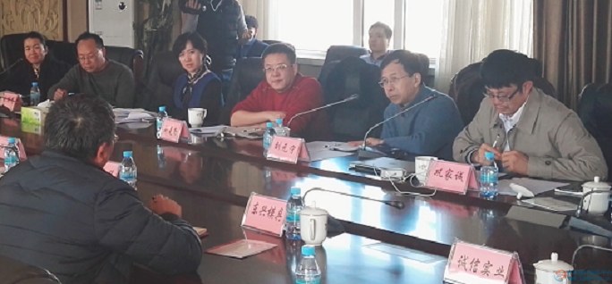吉林省制造業(yè)與服務(wù)業(yè)融合發(fā)展專題培訓(xùn)與咨詢服務(wù)會(huì)議在吉林市永吉經(jīng)濟(jì)開(kāi)發(fā)區(qū)舉行